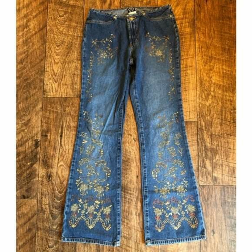 Women's/Juniors Jeans